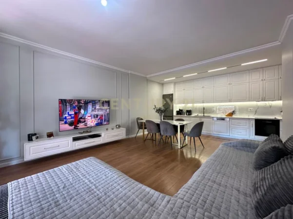 Tirane, jepet me qera apartament 2+1+Ballkon Kati 5, 120 m² 1.050 € (don bosko)