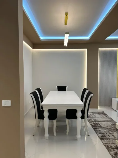 Tirane, jepet me qera apartament duplex 4+1+Ballkon , 140 m² 1.500 € (Rezidenca Kodra e Diellit 1)