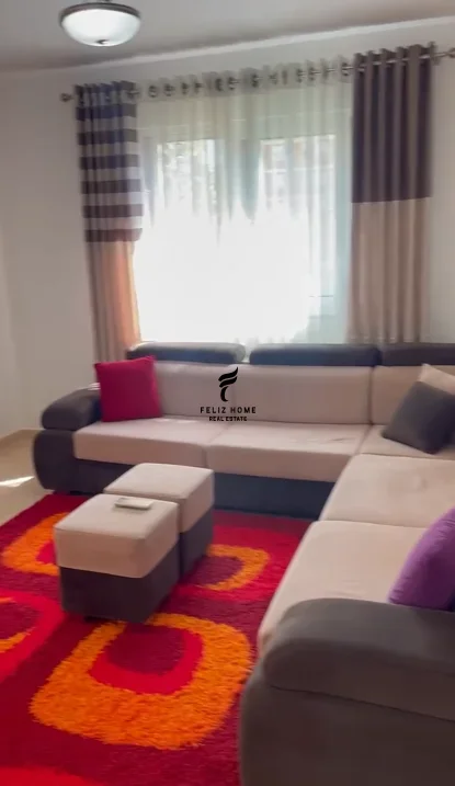 Tirane, jepet me qera apartament 1+1 Kati 3, 70 m² 600 € (MYSLYM SHYRI)