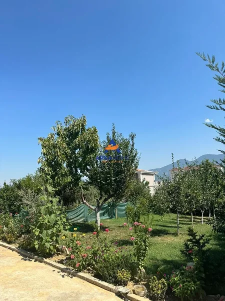 Tirane, jepet me qera Vile Vile 3 Katshe , 490 m² 3.536 € 