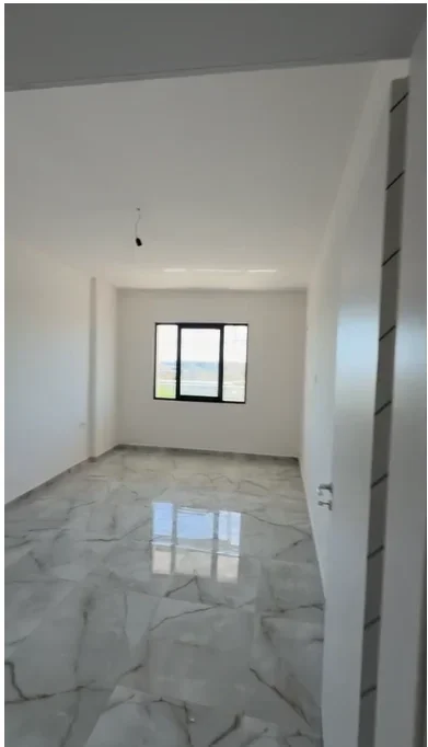 Durres, shitet apartament 1+1+Aneks+Ballkon Kati 3, 69 m² 75.400 € (Golem)