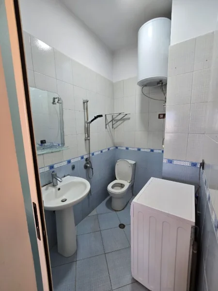 Tirane, jepet me qera apartament , 48 m² 420 € 