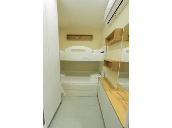 Dhermi - Palase, shitet apartament 2+1+PARKIM, Kati 0, 57 m² 260.000 € (DHERMI)