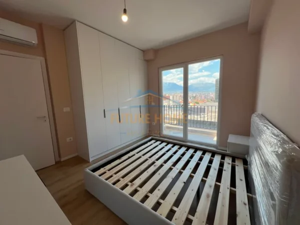 Tirane, jepet me qera apartament 2+1 Kati 10, 93 m² 750 € (RRUGA DRITAN HOXHA, KOMPLEKSI AURA)