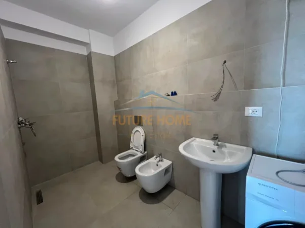 Tirane, jepet me qera apartament 2+1 Kati 10, 93 m² 750 € (RRUGA DRITAN HOXHA, KOMPLEKSI AURA)