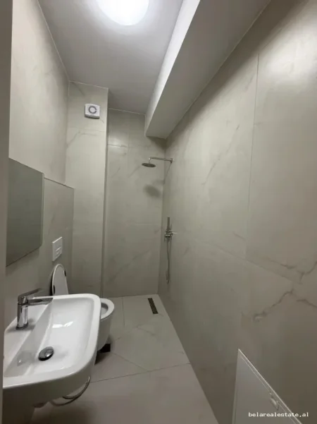 Tirane, jepet me qera apartament 1+1+Aneks Kati 2, 60 m² 470 € (pasho hysa)