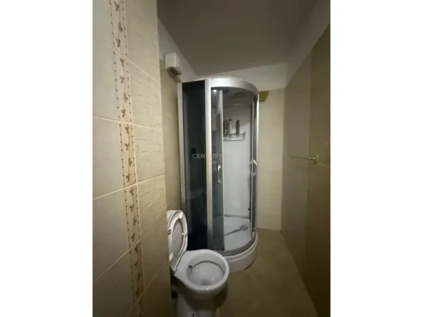 Tirane, jepet me qera apartament 2+1 Kati 2, 84 m² 650 € (bulevardi i ri rr reshit petrela)