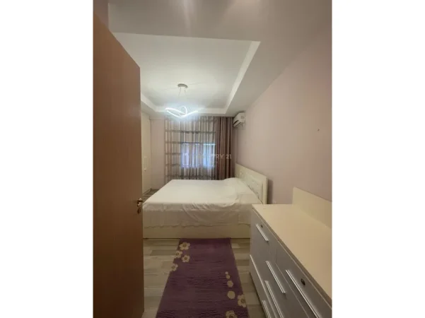 Tirane, jepet me qera apartament 2+1 Kati 2, 84 m² 650 € (bulevardi i ri rr reshit petrela)