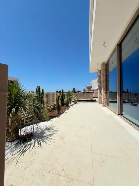 Vlore, shitet Vile Vile 2 Katshe , 185 m² (Drimadhe Vlore)