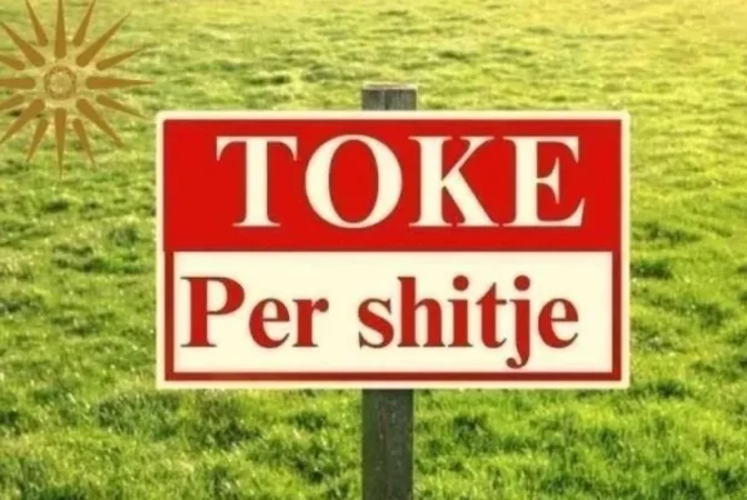 Tirane, shitet truall , 2.400 m² 288.000 € (Autostrada Tirane Durres)