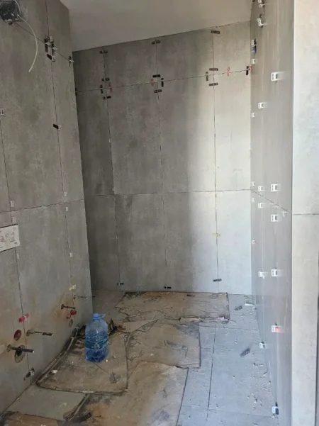 Tirane, shitet apartament 2+1+Ballkon Kati 7, 97 m² 116.280 € (Univers City)