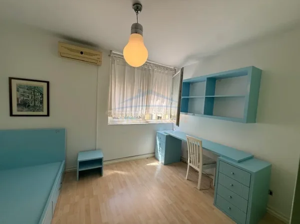 Tirane, jepet me qera 2+1 Kati 4, 98 m² (Myslym Shyri)