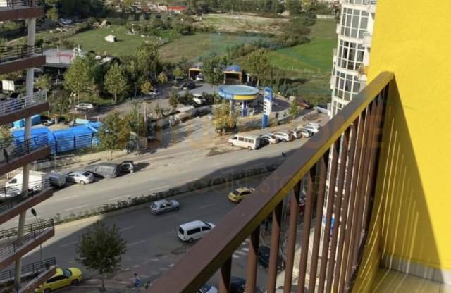 Tirane, jepet me qera apartament 2+1 Kati 8, 102 m² 450 Euro (Komlpeksi Geand Gallery)
