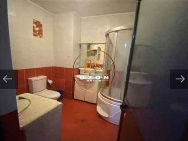 Tirane, jepet me qera apartament 2+1 Kati 7, 120 m² 650 Euro (Laprak)