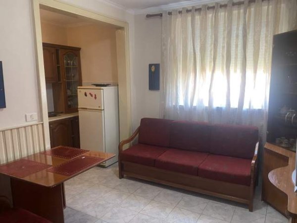 Tirane, jepet me qera apartament 2+1+A+BLK Kati 5, 85 m² 600 euro ne muaj (Mine peza)