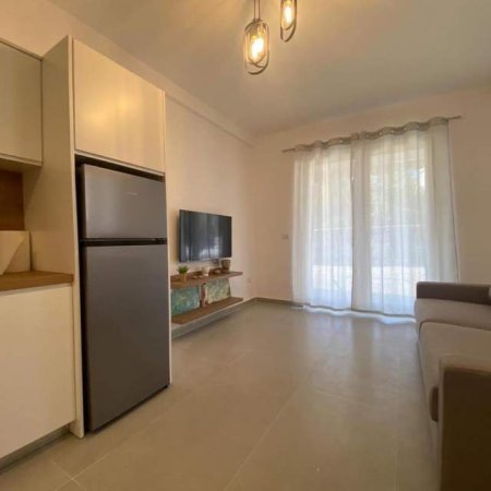 Mali Robit, shes apartament 1+1+A+BLK Kati 0, 87.000 Euro (mali robit)