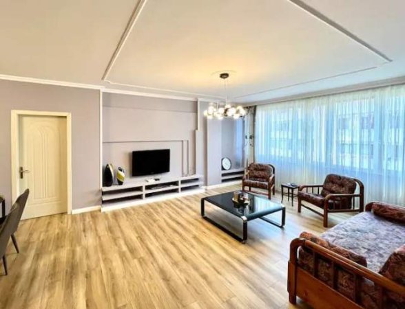 Tirane, jepet me qera apartament 2+1+BLK Kati 11, 120 m² 850 Euro (Rruga Elbasanit)