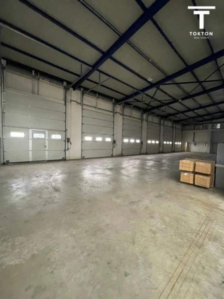 Tirane, jepet me qera magazine Kati 0, 7.000 m² 8.000 Euro (AUTOSTRADA TIRANE-DURRES, FLLAKE)