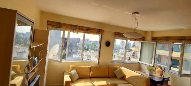 Tirane, jepet me qera apartament 1+1 600 Euro (Rruga e Elbasanit)