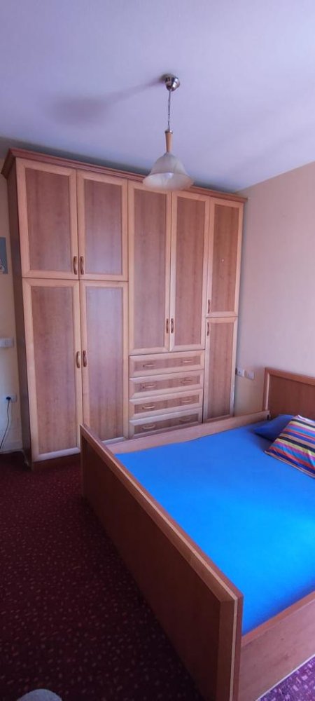 Tirane, jepet me qera apartament 1+1 600 Euro (Rruga e Elbasanit)