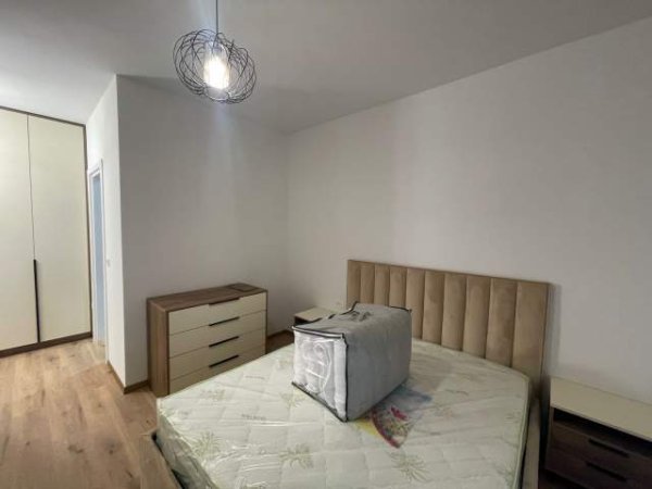 Tirane, jap me qera apartament Kati 1, 135 m² 1.100 Euro (Liqeni i Thatë)