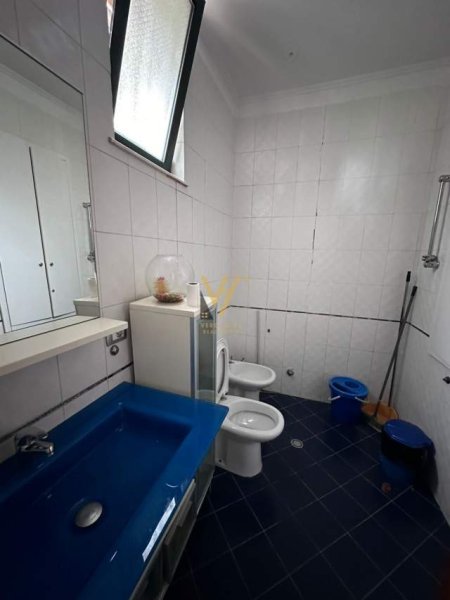 Tirane, shitet apartament 2+1 Kati 1, 80 m² 300.000 Euro (stadiumi dinamo)