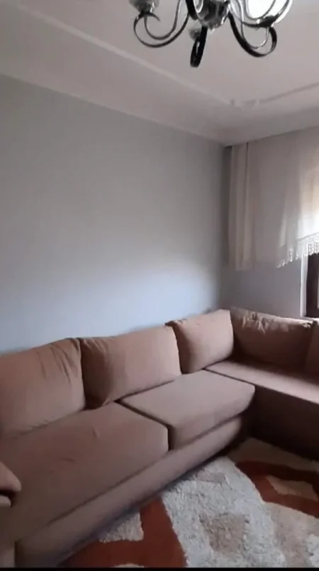 Tirane, shitet apartament 1+1 Kati 4, 70 m² 40.000 Leke (Brryli)