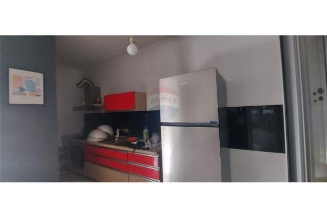 Tirane, jepet me qera apartament 2+1 Kati 8, 90 m² 550 Euro (Zogu i Zi)