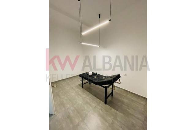 Tirane, jepet me qera dyqan Kati 1, 70 m² 700 Euro (Rruga Frosina Plaku, 21 Dhjetori, Tiranë, Shqipëri)