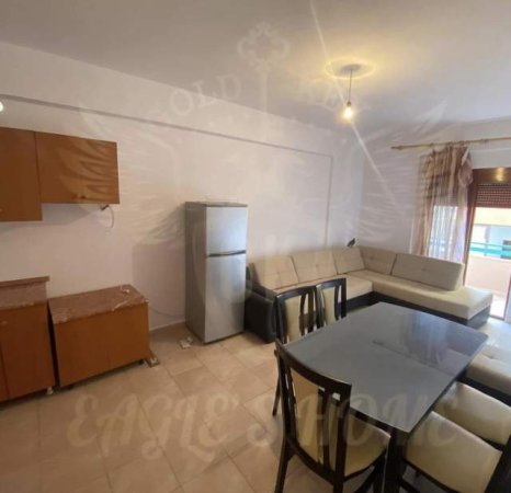 Durres, jepet me qera apartament 1+1+BLK Kati 4, 66 m² 250 Euro (hotel adriatik)