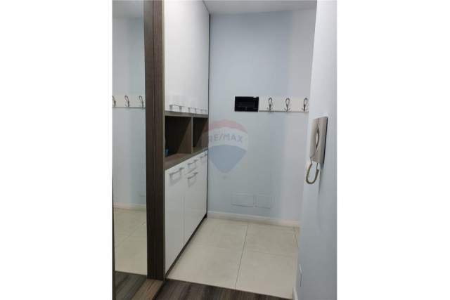 Tirane, jepet me qera apartament 1+1+BLK Kati 2, 70 m² 450 Euro (Kristal Center)