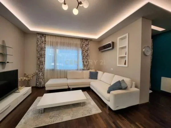 Tirane, jap me qera apartament Kati 10, 120 m² 1.300 Euro