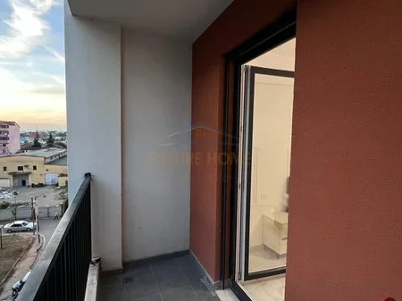 Tirane, jepet me qera apartament 1+1 Kati 4, 77 m² 600 € (DON BOSKO)