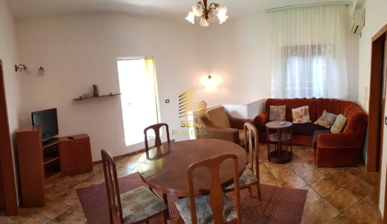 Tirane, jepet me qera apartament 2+1+Ballkon Kati 3, 90 m² 400 € (Laprake)