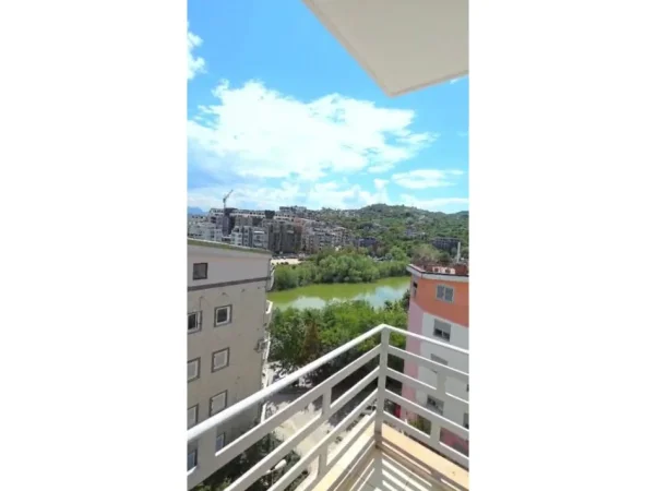 Tirane, shitet apartament 2+1 Kati 4, 96 m² 260.000 € (LIQENI I THATE)