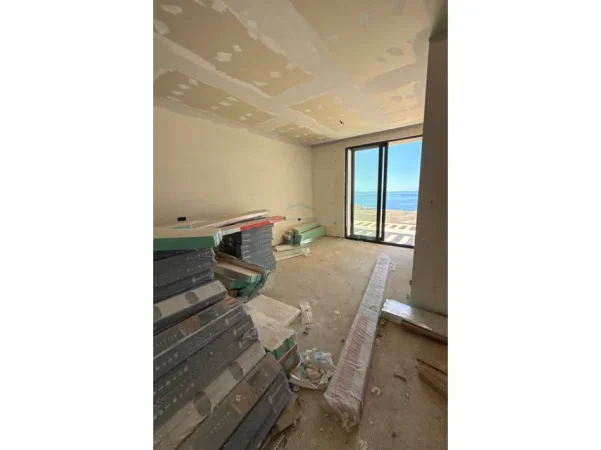 SHITET APARTAMENT 1+1 NE SAN NICHOLAS, DHERMI