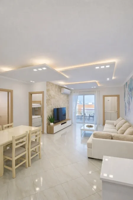 Tirane, jepet me qera apartament 3+1 Kati 5, 110 m² 700 € (Liqeni i Thate)