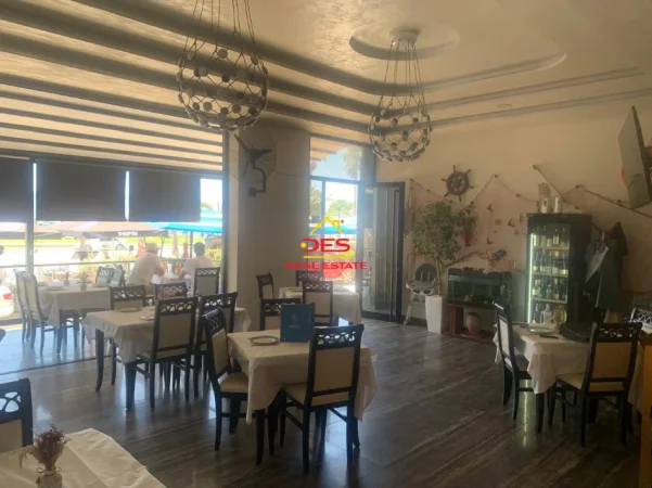 Vlore, jepet me qera ambjent biznesi Kati 1, 122 m² 1.300 € (Lungomare)