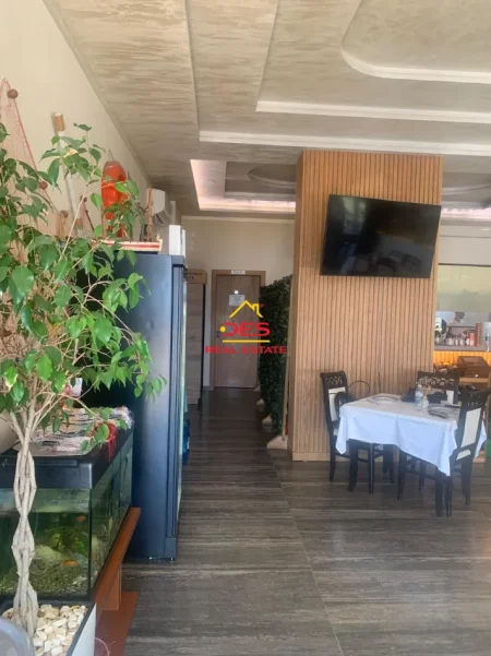 Vlore, jepet me qera ambjent biznesi Kati 1, 122 m² 1.300 € (Lungomare)