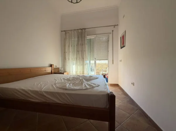 Tirane, jepet me qera apartament 1+1+Ballkon Kati 6, 71 m² 600 € (BLLOKU I AMBASADEVE)