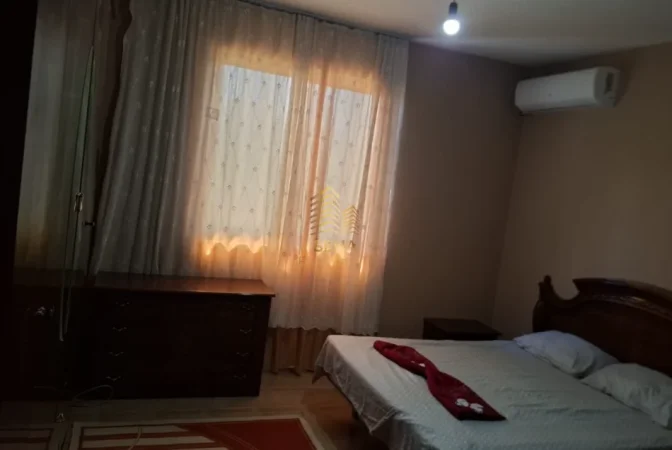 Tirane, jepet me qera apartament 1+1+Ballkon Kati 2, 65 m² 430 € (Don Bosko)