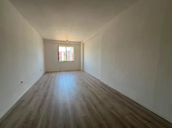 Tirane, jepet me qera apartament 2+1 Kati 4, 109 m² (YZBERISHT)
