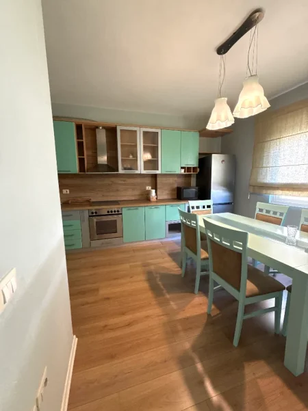 Qera, Apartament 1+1+ Kuzhinë e Veçuar, Vasil Shanto, Tiranë