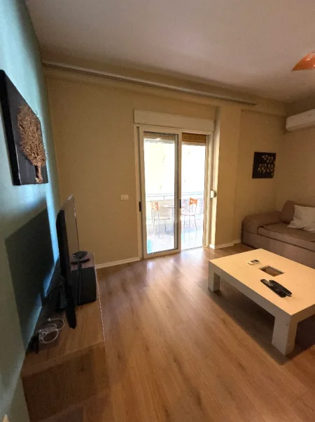 Qera, Apartament 1+1+ Kuzhinë e Veçuar, Vasil Shanto, Tiranë