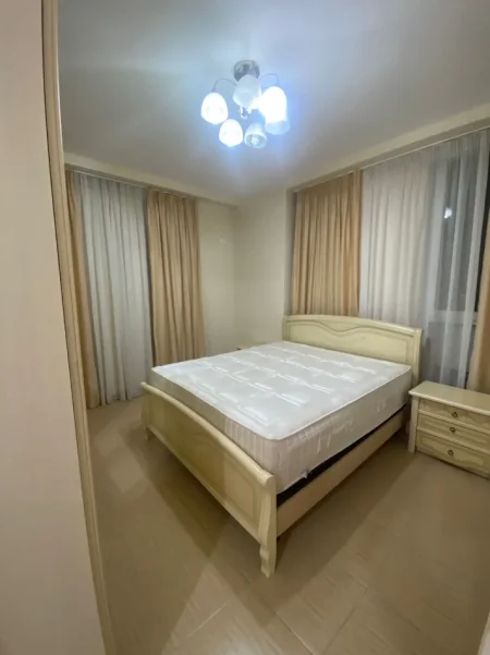 Tirane, jepet me qera apartament 2+1 Kati 4, 120 m² 600 € 0686649733