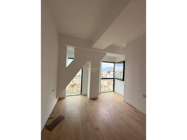 Tirane, shitet garsonier Kati 11, 40 m² 118.000 € (square 21)