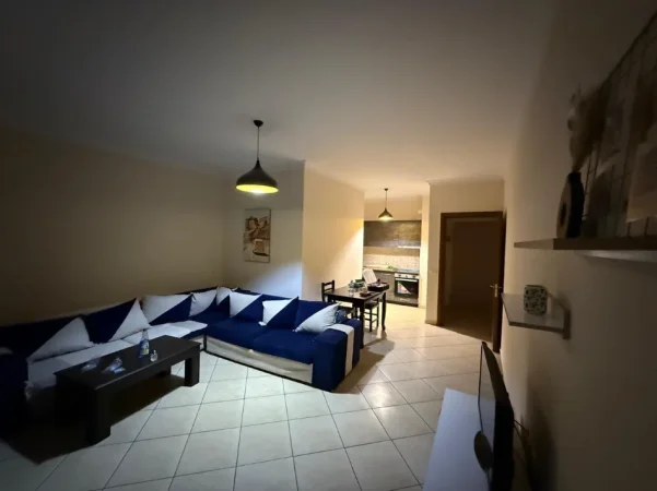 Tirane, jap me qera apartament 2+1 , 104 m² 55 €