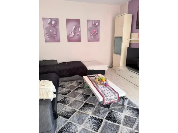 Tirane, jap me qera apartament 1+1 Kati 8, 76 m² 640 € 