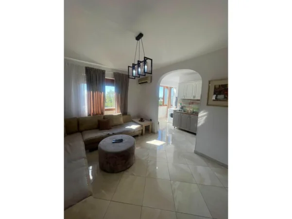 Tirane, shitet apartament 1+1+Aneks+Ballkon Kati 6, 60 m² 95.000 € (Laprake)