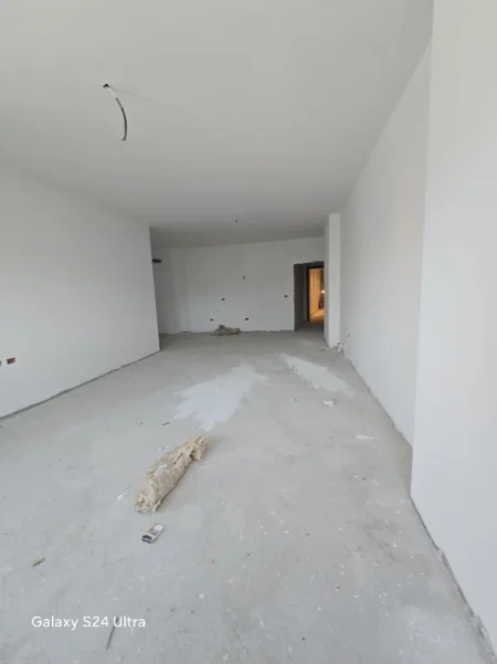 Tirane, shitet apartament 3+1 , 151 m² 350.000 € (Bulevardi Gjergj Fishta)